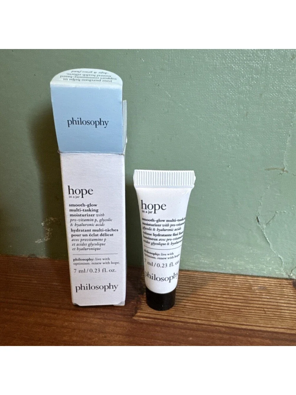 Philosophy Hope In A Jar Smooth Glow Multitasking Moisturizer 0.23 fl oz / 7 mL